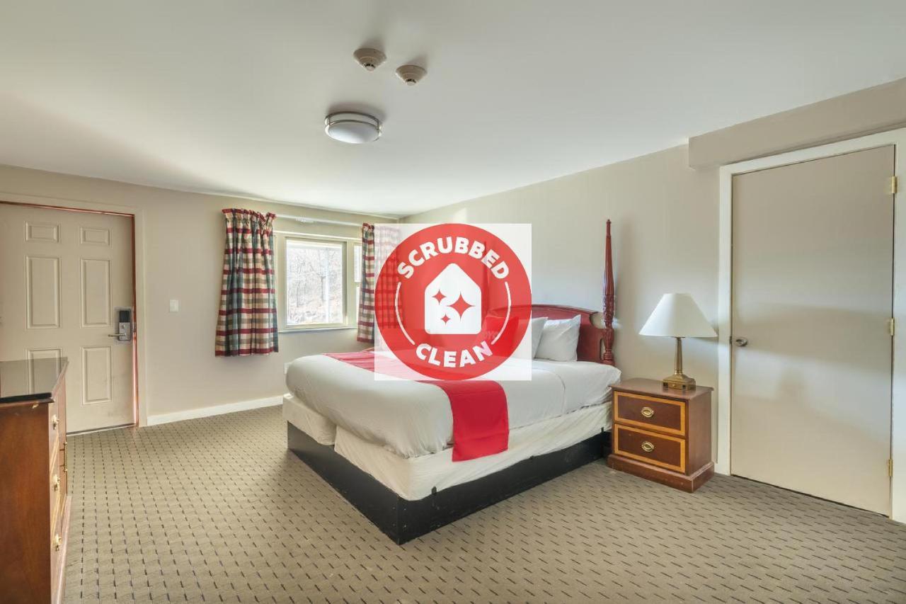 Oyo Hotel Malden Ma Broadway Kültér fotó
